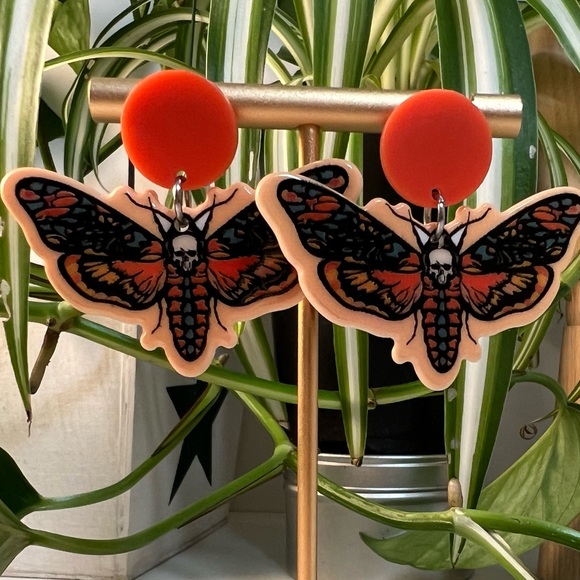 Orange Butterfly & Skull Dangle Earrings - Butterfly Goth Earrings -Emo Earrings - Picture 6 of 6